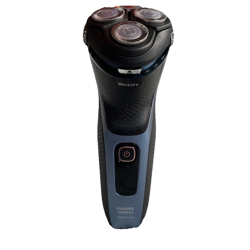 Philips Norelco Wet & Dry Men's Rechargeable Electric Shaver 3000 S3243 Clean